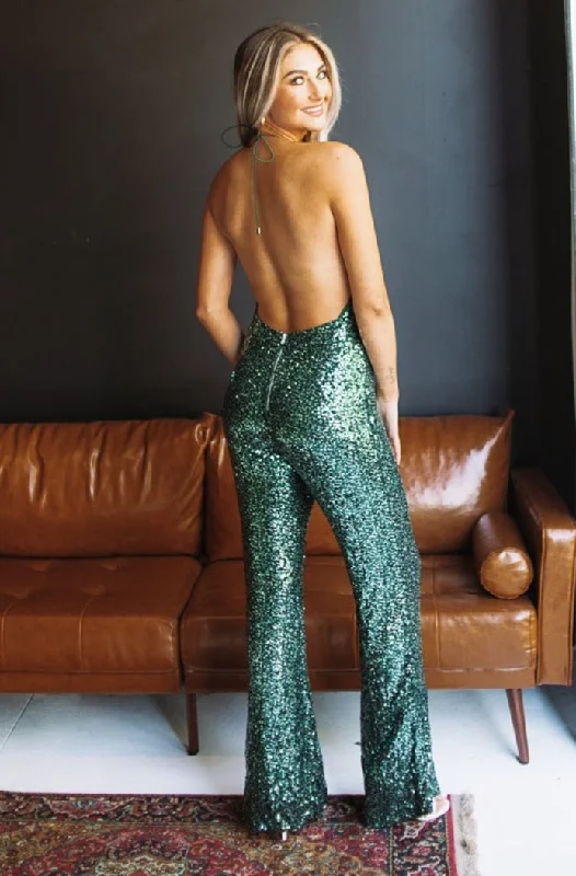 Sparkly sequined party dresses for a glamorous lookSequin Statement Jumpsuit - Green Sparkly sequined party dresses for a glamorous lookSequin Statement Jumpsuit - Green