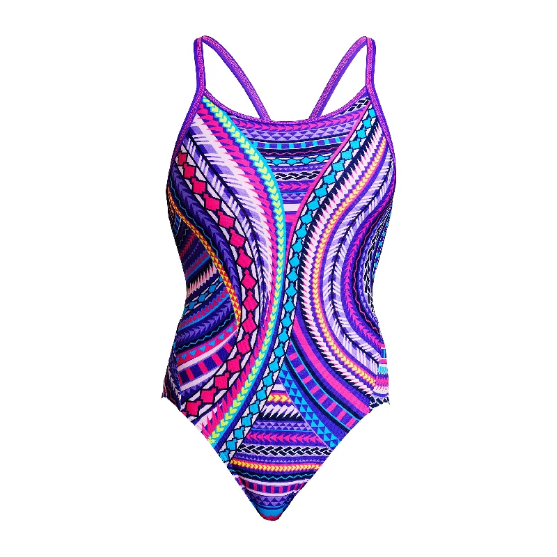 Striped women swimwear with a classic pattern for a timeless beach lookFantasy Flight | Ladies Diamond Back One Piece Striped women swimwear with a classic pattern for a timeless beach lookFantasy Flight | Ladies Diamond Back One Piece