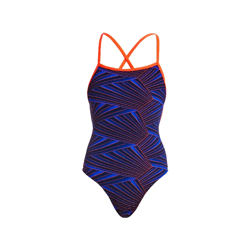 Plus - size women swimwear with full - coverage bottoms for comfort and confidenceHUGO WEAVE | LADIES STRAPPED IN ONE PIECE Plus - size women swimwear with full - coverage bottoms for comfort and confidenceHUGO WEAVE | LADIES STRAPPED IN ONE PIECE
