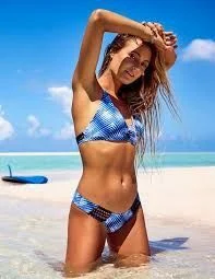 Lace - trimmed women swimwear for an elegant and romantic touchRip Curl Last Light Bralette Bikini Top Lace - trimmed women swimwear for an elegant and romantic touchRip Curl Last Light Bralette Bikini Top
