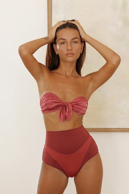 Long - line bikini top for added support and a fashionable lookLoyisa Terracotta Bottoms Long - line bikini top for added support and a fashionable lookLoyisa Terracotta Bottoms